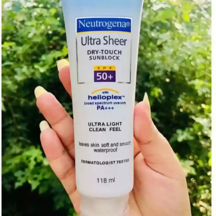 Nutrogena Ultrasheer Sunscreen SPF 50+ PA++++ | Broad Spectrum UVA/UVB | Blue Light Protect | No White Cast | Water Resistant, Ultra Light & Non Sticky | Oily, Dry & Sensitive Skin | For Women & Men |(Korean)